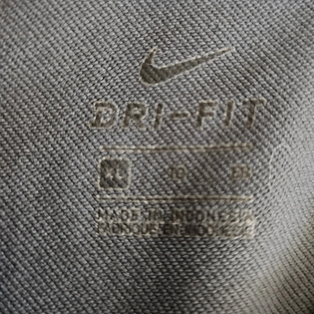 Nike Dri-FIT Womens Polo Shirt XL Gray Short Sleeve Golf Tennis Activewear Top